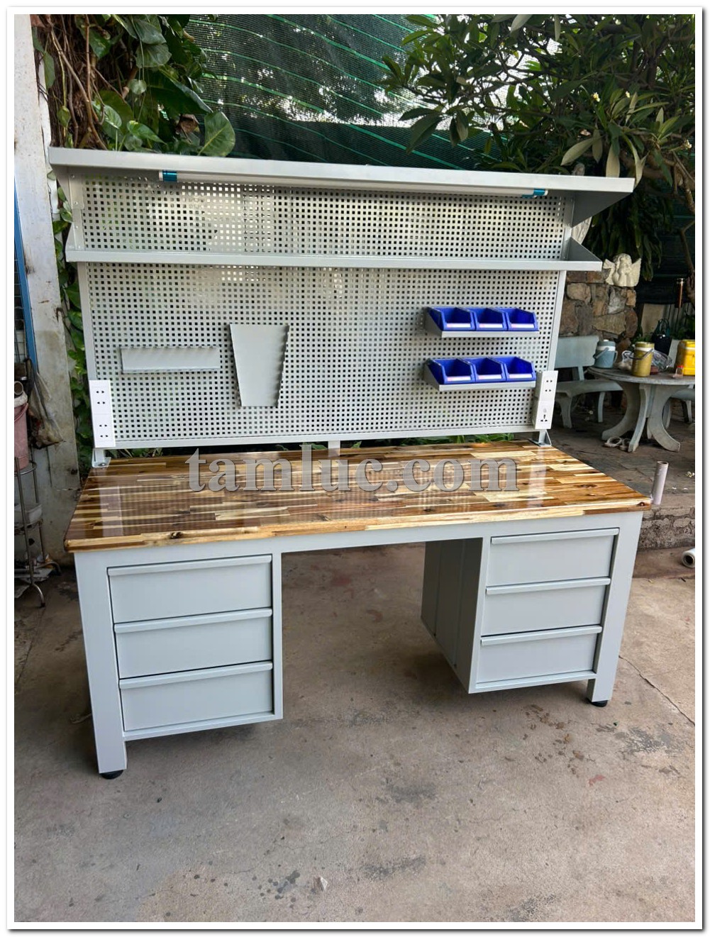 Bàn thao tác cơ khí, bàn thao tác, bàn làm việc cho nhà xưởng, bàn nguội, bàn cơ khí, bàn thao tác kết hợp, bàn tải trọng cao, bàn nguội cơ khí